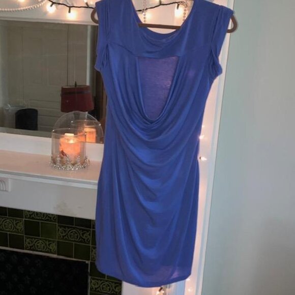 Athleta  Charisma Dress Periwinkle Blue Keyhole Cowl Back Ruched Mini Dress MED - Picture 5 of 8